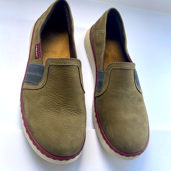 Ariat Shoes - Ariat Women’s Olive Casual Slip-On Ryder Leather Loafer 8.5B